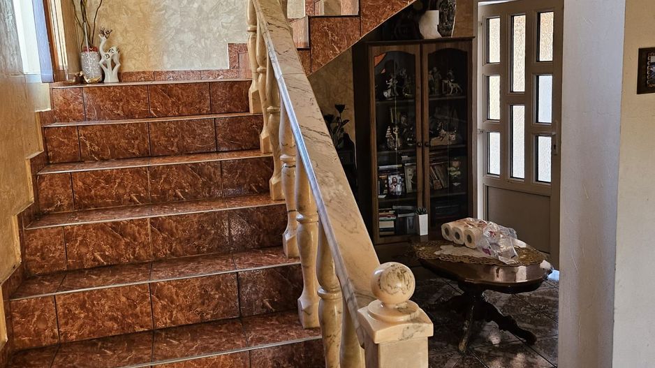 Ag EUROPA vinde casa individuala zona DARA cu 5 cam si teren 4ari. - Poză 21