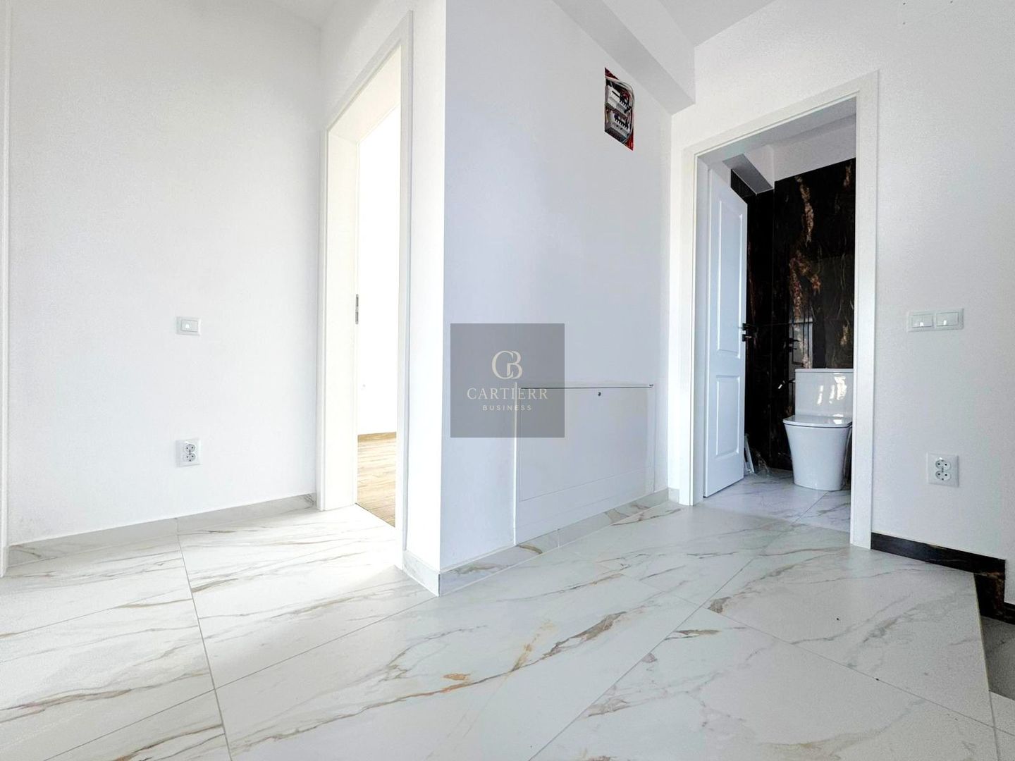 CASĂ + GARAJ | 5 CAMERE | BERCENI | - Poză 16