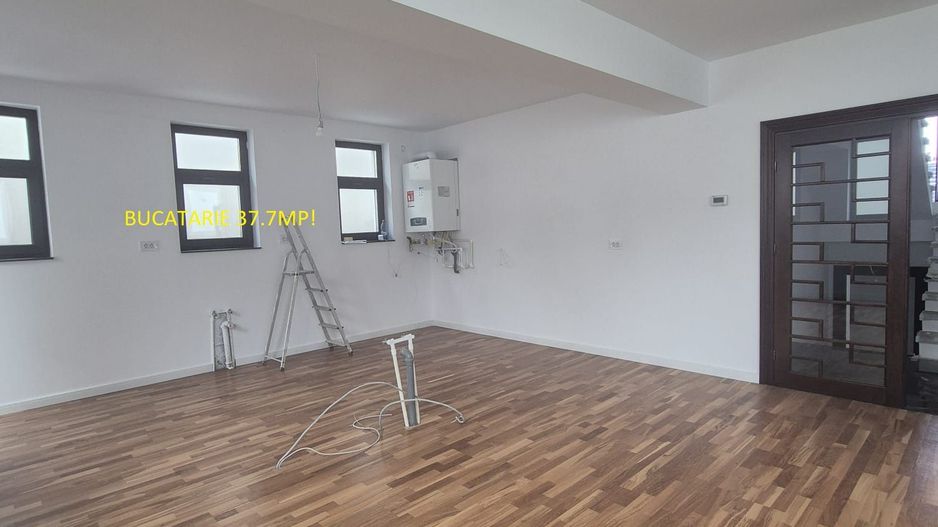 VILA PREMIUM INDIVIDUALA - PARCUL TEILOR / MUTARE IMEDIATA! - Poză 2