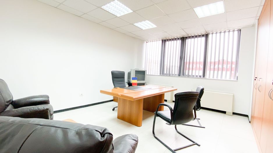 Cladire cu functiuni mixte - Poză 7