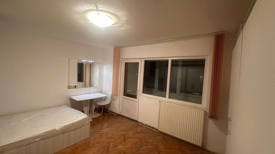 Sagului | 1 Camera | Etaj Intermediar | Centrala Proprie. - Poză 3