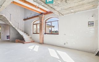 Casă individuală cu etaj 156 mp utili, teren 983mp - Poză 3