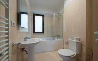INCHIRIERE 4 CAMERE | HERASTRAU | PARCARE | MOBILAT-UTILAT LUX | 164MP - Poză 14