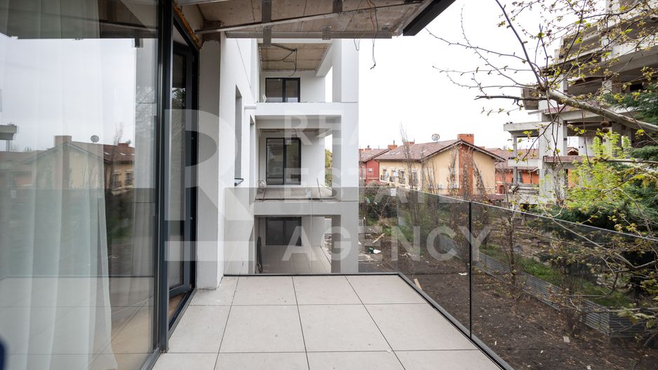 Vânzare, apartament cu 2 camere, zona Voluntari - Poză 19