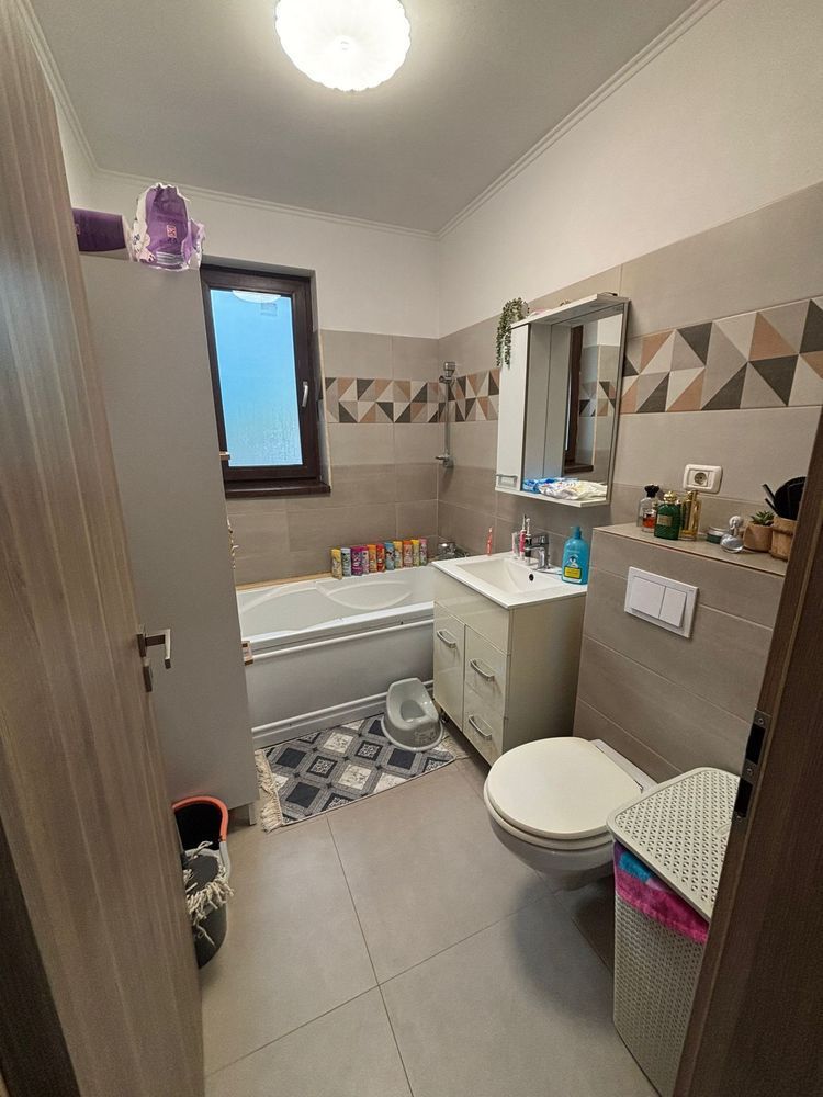 Giroc | 2 Camere | Curte proprie | Mobilat si Utilat | Loc de parcare - Poză 4