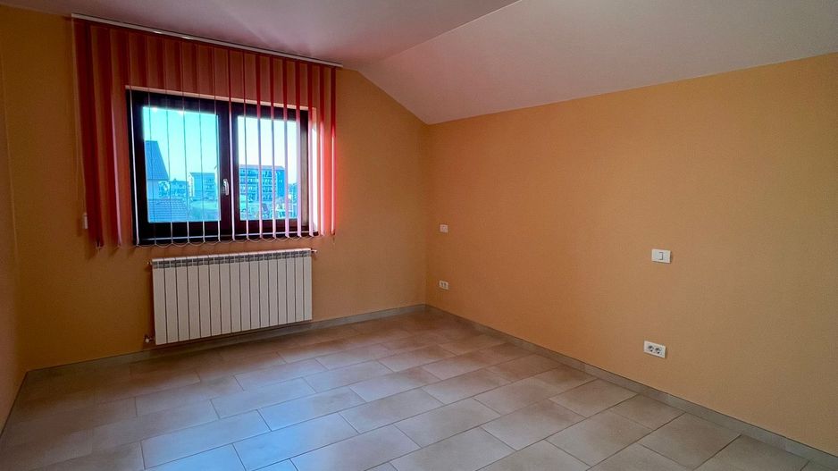 Casa Superba, zona linistita Giroc - Poză 15