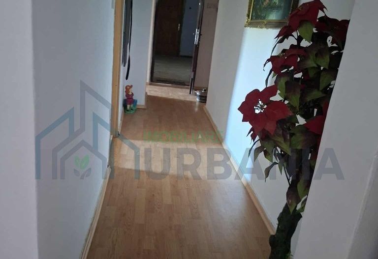 Apartament de vânzare - Poză 3