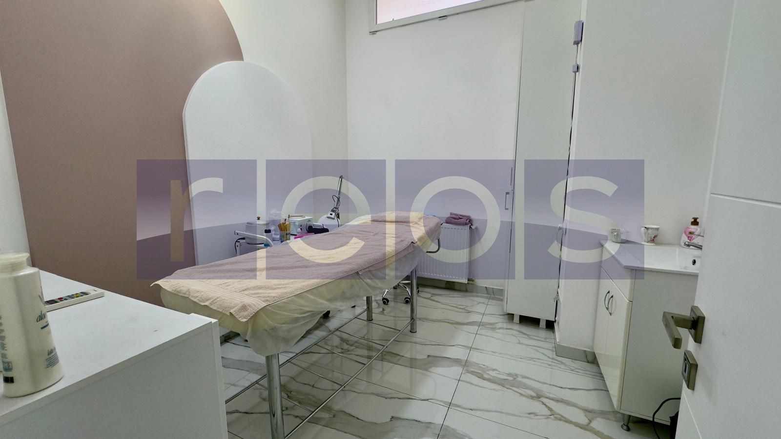 INCHIRIERE SALON INFRUMUSETARE | PIATA VICTORIEI - Poză 5