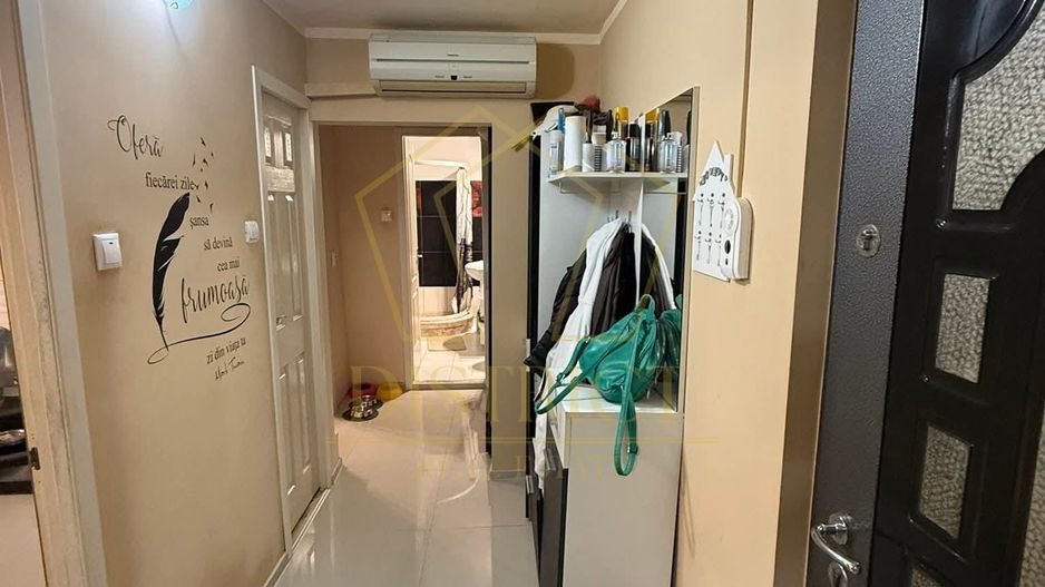 Apartament renovat și decomandat 2 camere | Zona Lunei - Poză 14