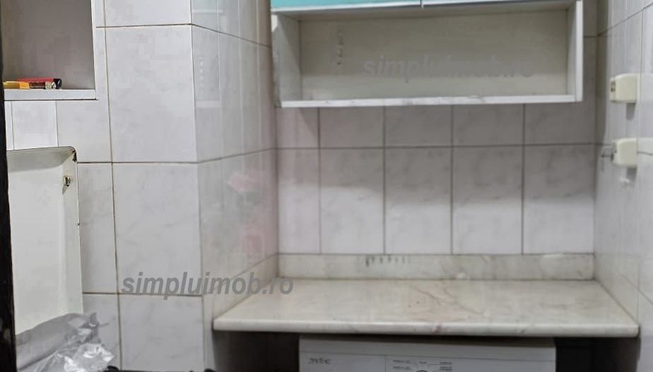 Metrou La 2 Minute Garsoniera Etaj Intermediar - Poză 3