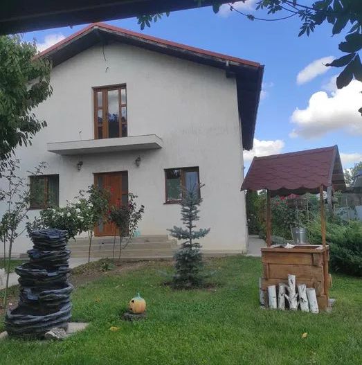 Casa in Sat Costi - Poză 2