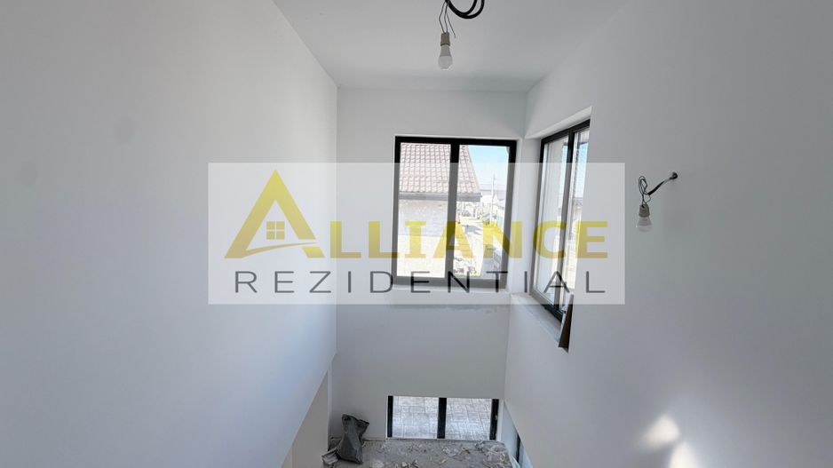 Casa Individuala - 4 camere - 3 bai - 300mp teren - Poză 13