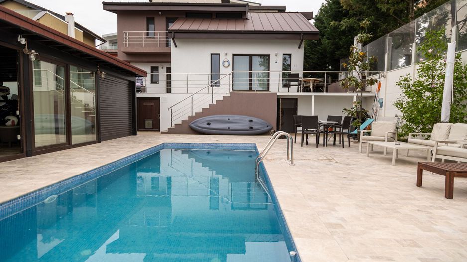 Vilă cu acces direct la lac | Piscină încălzită, sauna - Poză 14