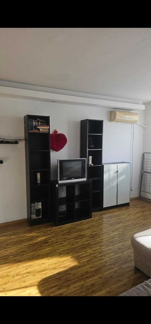 Apartament 2 camere in zona Drumul Taberei la 7 minute de metrou - Poză 6