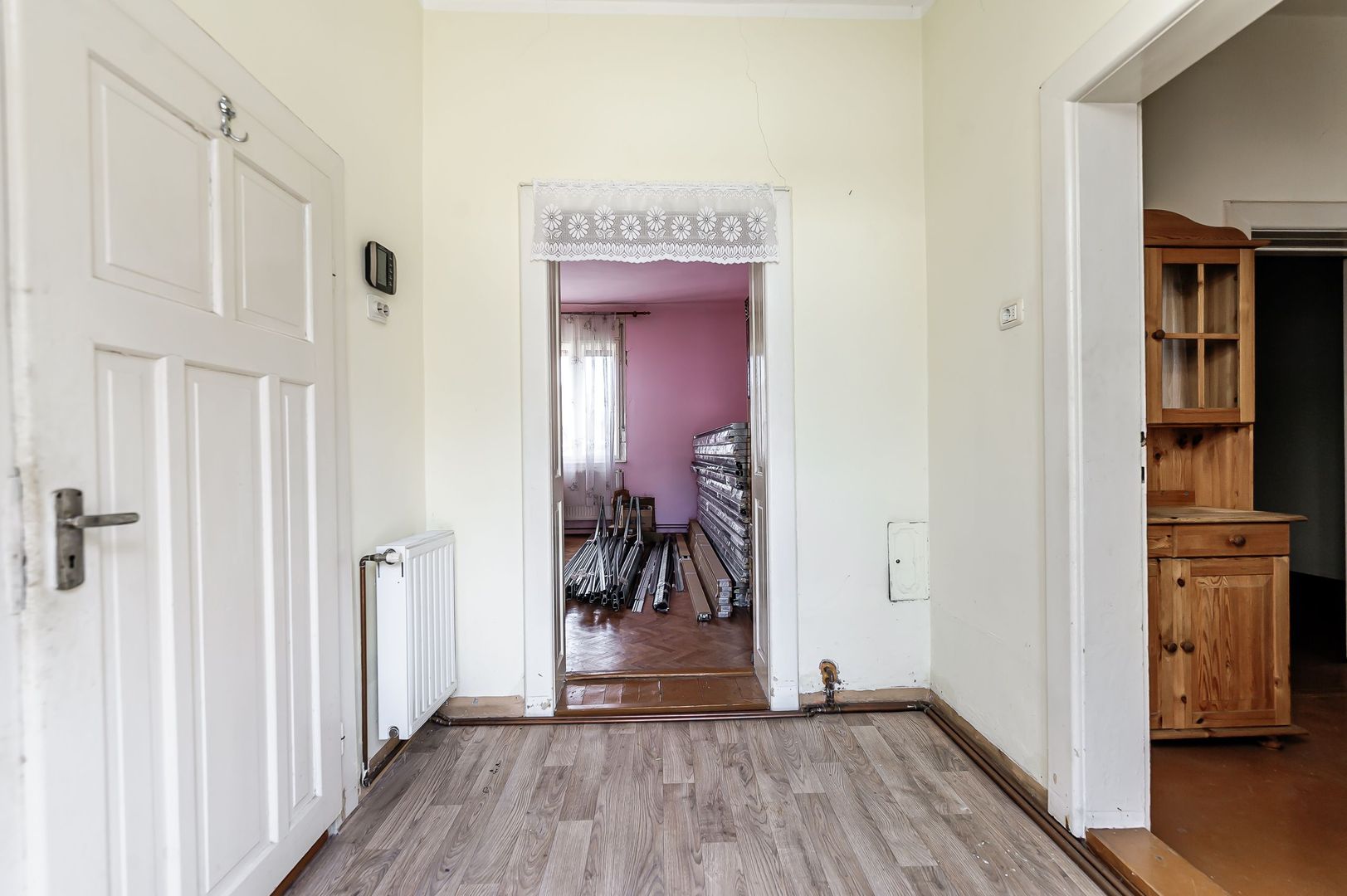 Casa de caramida pe strada Plopilor in Vlaicu Comision 0 - Poză 6