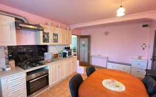 Apartament 2 camere MV2 Etaj IV, Str. Decebal – Carei - Zona Kaufland - Poză 3