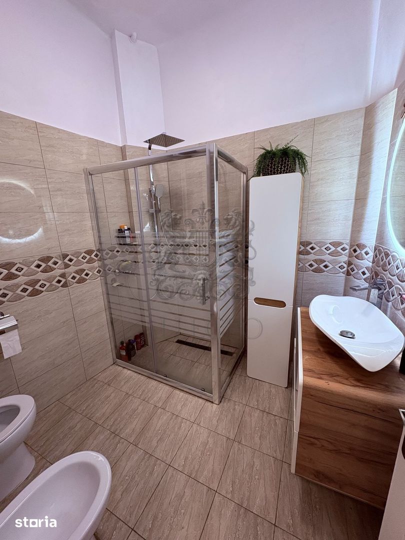 Apartament in vila interbelica |  Coposu  | 4 camere | Superb - Poză 10