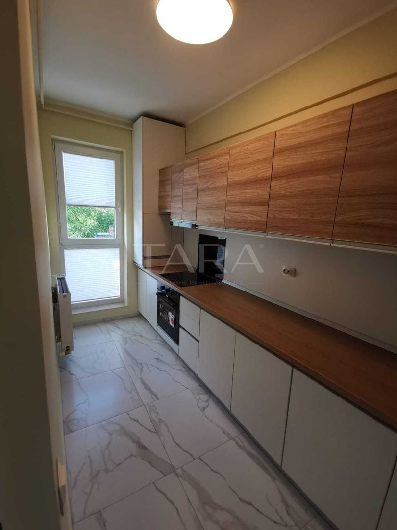 Apartament 2 camere, mobilat, cu parcare subterană, zona Semicentrala - Poză 3