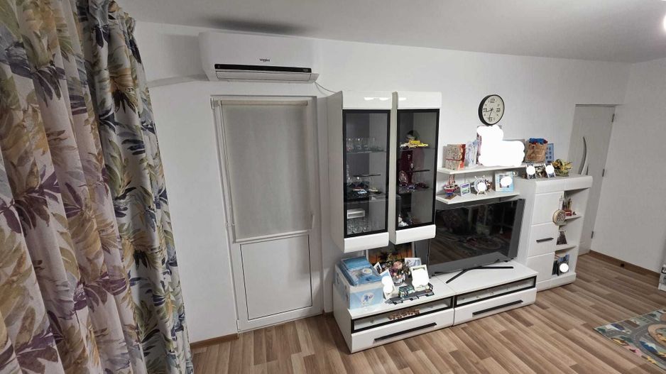 Vanzare apartament 2 camere decomandat / Crangasi - Poză 2
