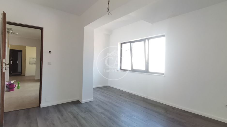 Casa de închiriat cu 7 camere în zona Dimitrie Cantemir, Oradea - Poză 10