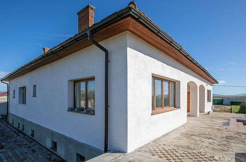Domeniu de 9000 mp - Ideal pentru Dezvoltare Imobiliară sau Business de Lux! - Poză 3