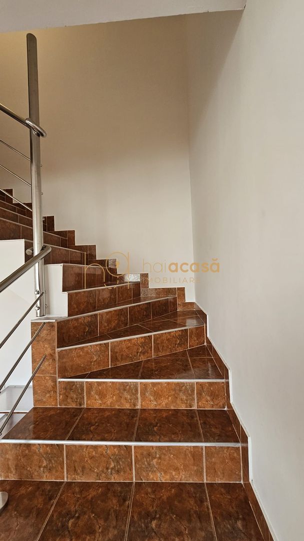 Casă / Vilă cu 8 camere de vânzare în Manastur, Cluj-Napoca - Poză 13