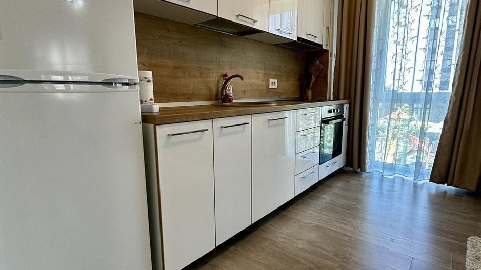 Apartament 3 camere 2 bai Prima Universitatii - Poză 3