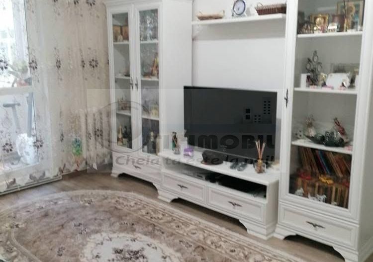 Vânzare apartament 2 camere  Zonă Baza 3 – 90 000€ - Poză 1