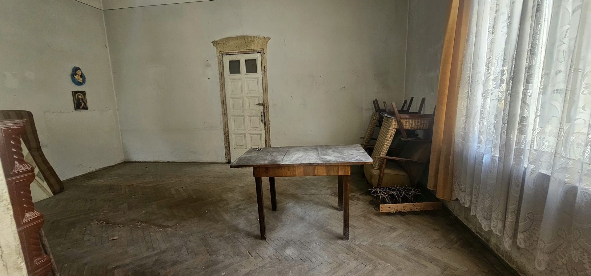 Casa de vanzare – Zona Centru, Strada Garii – 85.000€ - Poză 5