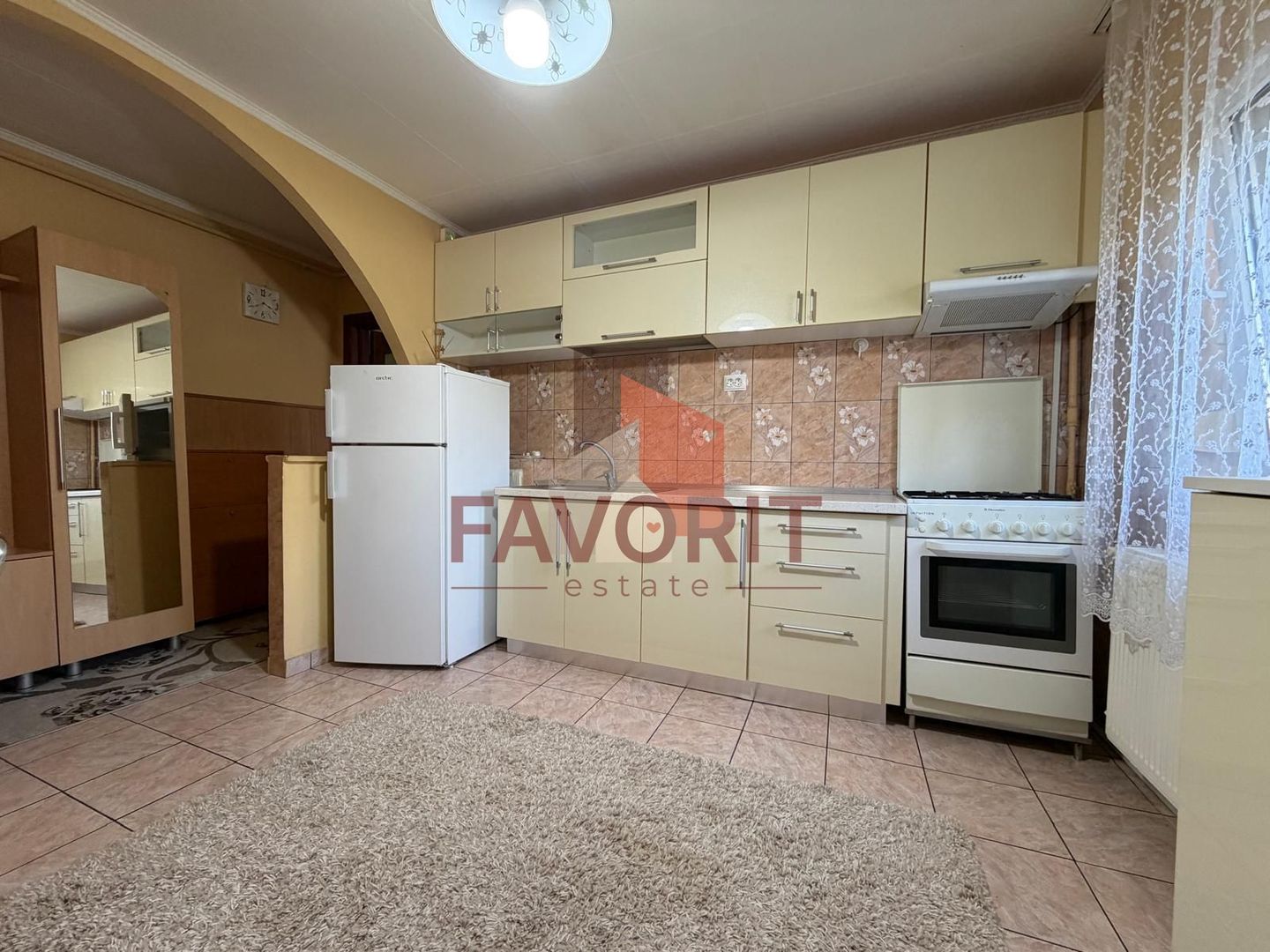 2 camere de inchiriat | centrala proprie | zona excelenta | - Poză 4