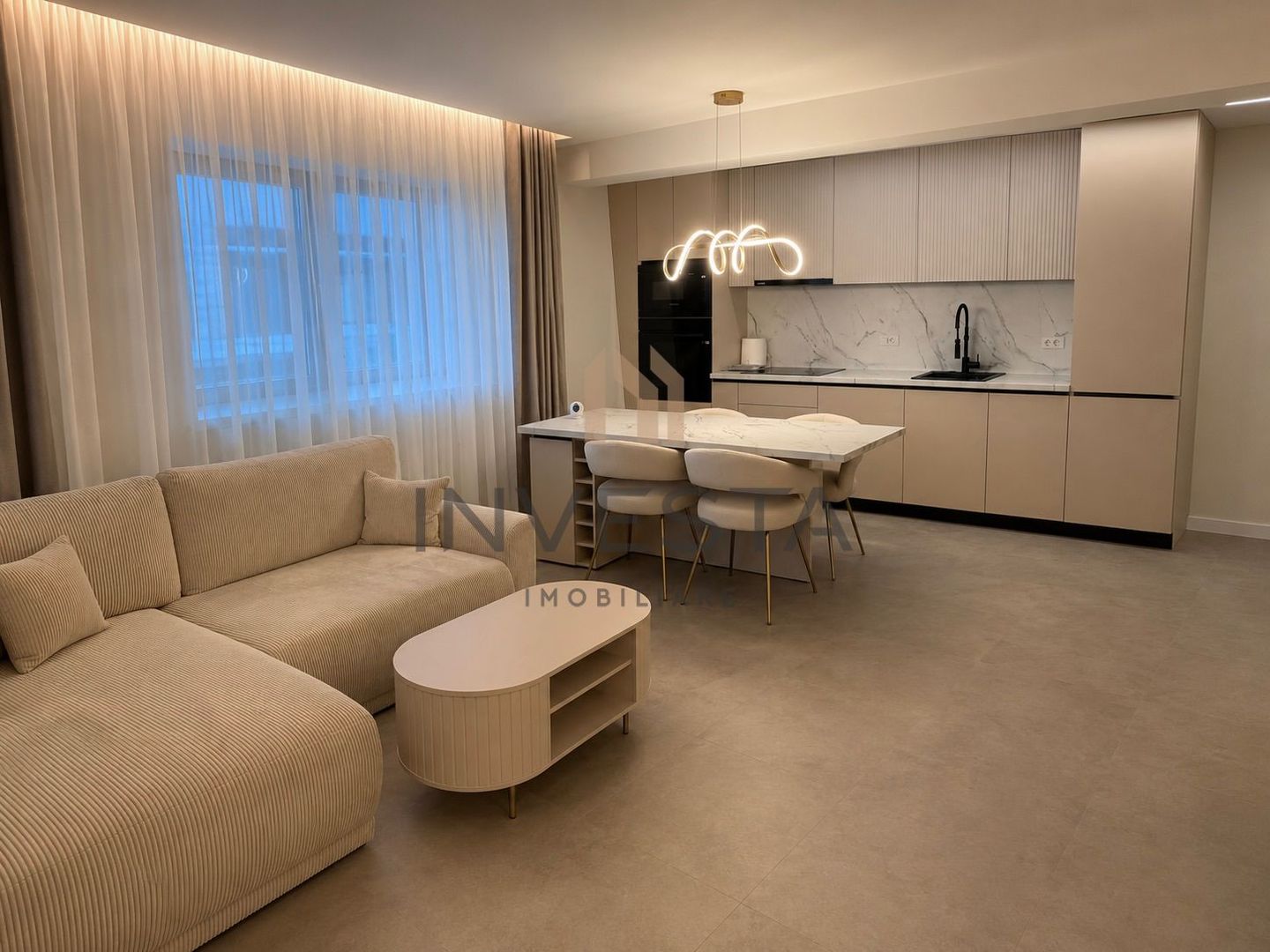 Apartament cu 3 camere si parcare de inchiriat in ansamblul Wings! - Poză 3