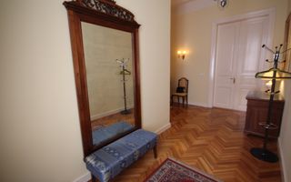 APARTAMENT DEOSEBIT IN ZONA CENTRALA - Poză 23