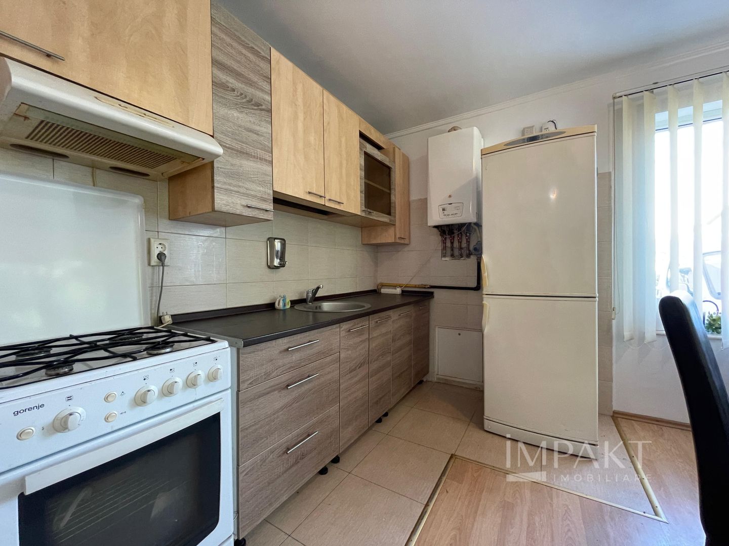 Apartament cu 3 camere spre vanare in zona Buna Ziua! - Poză 2