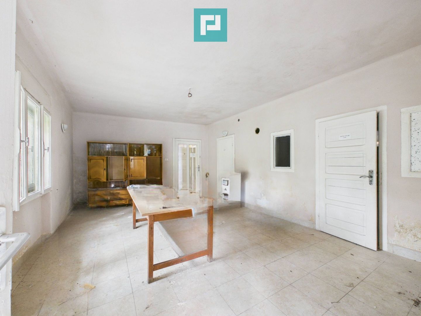 Casă cu teren de 1800 mp, în Buteni, Arad - Poză 16