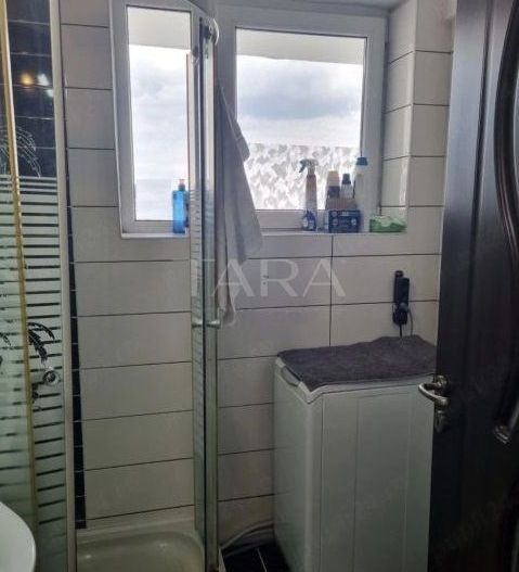 Apartament cu 3 camere și balcon generos, în Grigorescu. - Poză 5