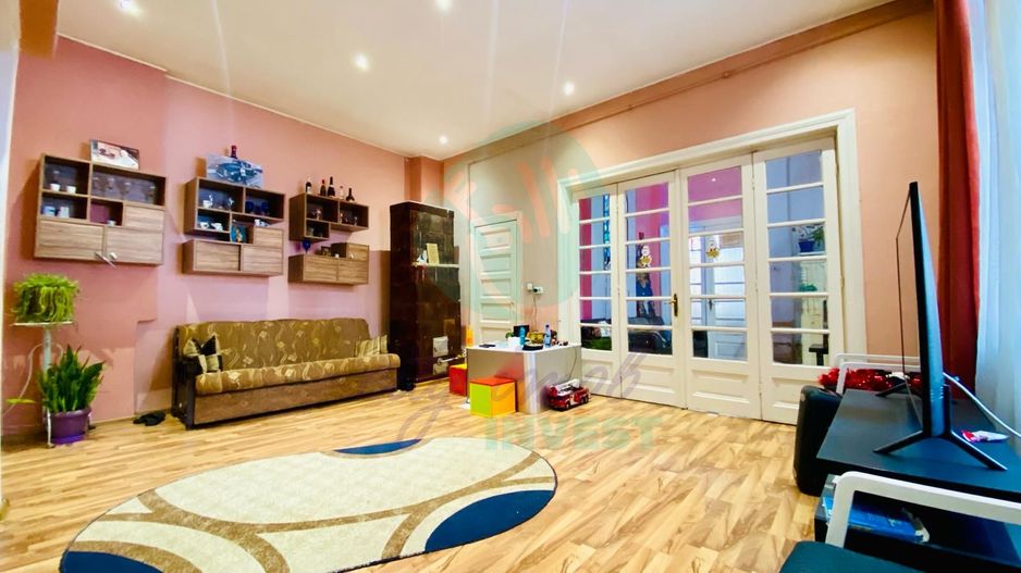 Casa singura in curte - Poză 10