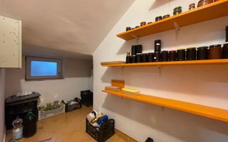 Casă individuală cu 5 camere și teren foarte mare |Moșnița Veche| - Poză 8