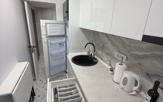 Garsonieră decomandată, mobilată și utilată complet, de închiriat în Alexandru cel Bun - Poză 4