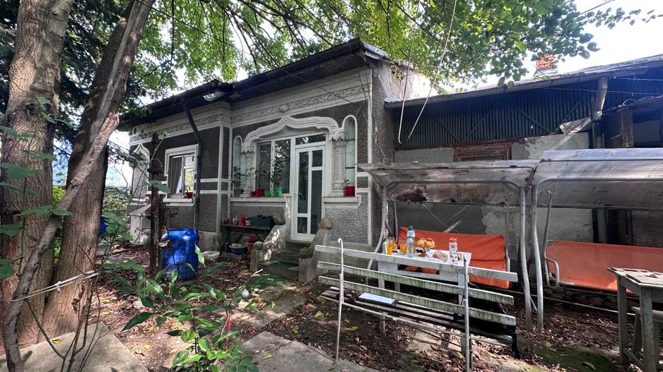 Casă cu poveste în Viforâta, Dâmbovița, aproape de Târgoviște - Poză 1