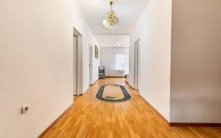 Casa cu 10 camere de vanzare pe str. Corneliu Coposu - Poză 13