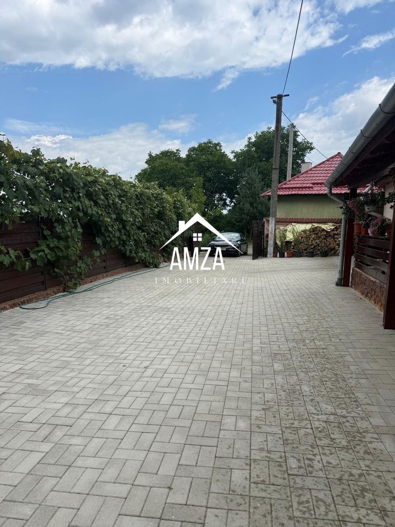 Casă de vânzare în Rășinari - Poză 3