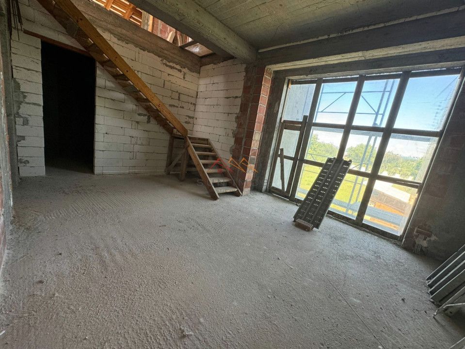 Vila deosebita, D+P+E+M, nefinalizata, 10 camere,2838m2, negociabil - Poză 24