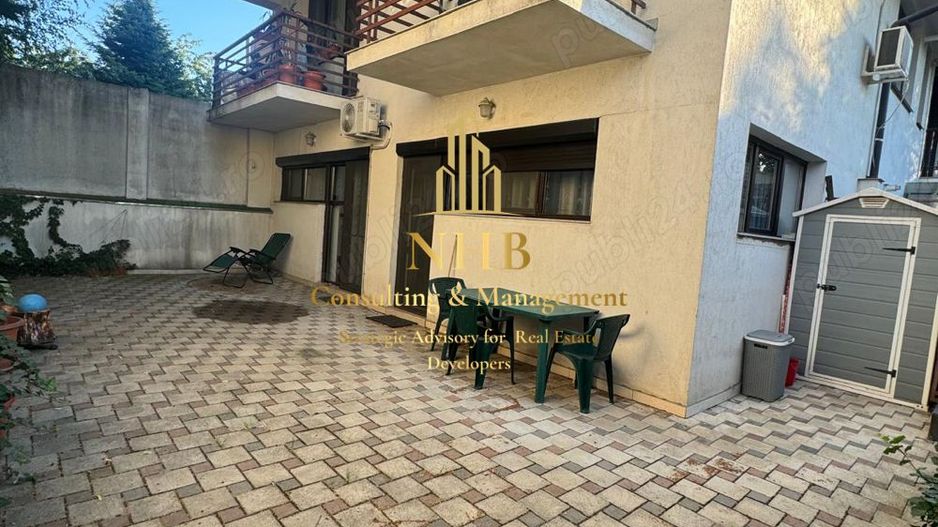 3 Camere plus 80 mp de Curte de vanzare Damaroaia/ Jiului - Poză 1