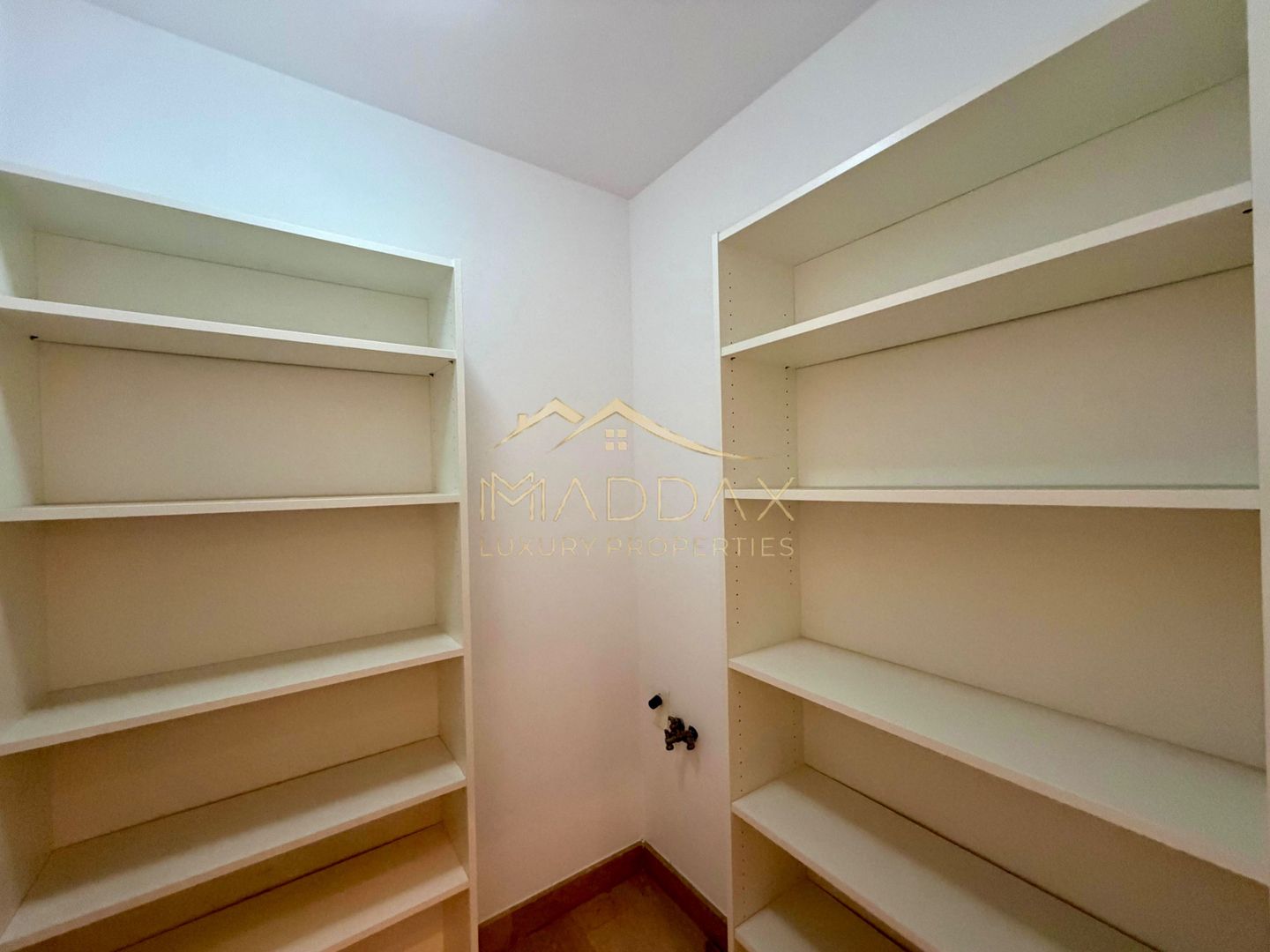 Vila cu 9 camere *900 teren* & piscina privata // Pipera - Poză 43