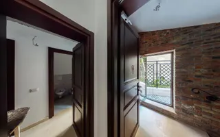 Închiriere spațiu comercial – Centrul Vechi București, lângă Hanul lui Manuc - Poză 12