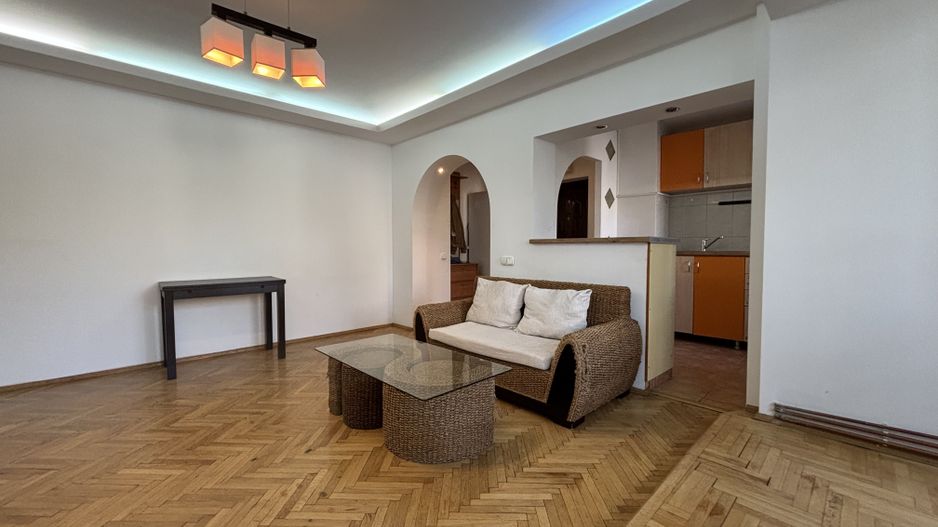 Apartament 3 camere | Etaj 1 | Centrală proprie | Instalații - Poză 4