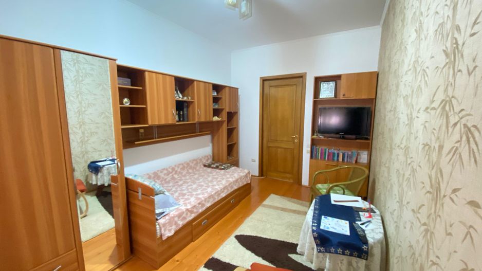 3 camere, 100 mp, centrală termică proprie – Prosper / 13 Septembrie V10 - Poză 4