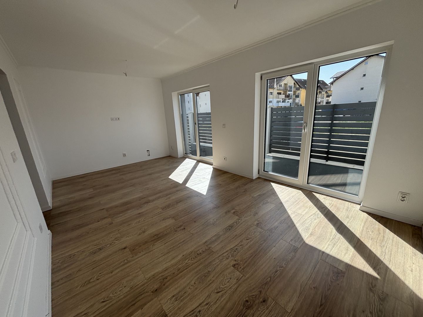 Casa cocheta 4 camere in Selimbar Triajului - Poză 43