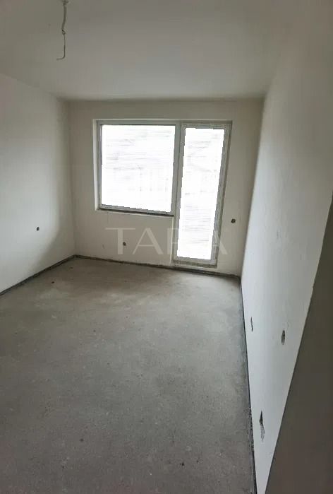 Apartament cu 3 camere de vânzare în Floresti, lângă Parcul Mare. - Poză 2