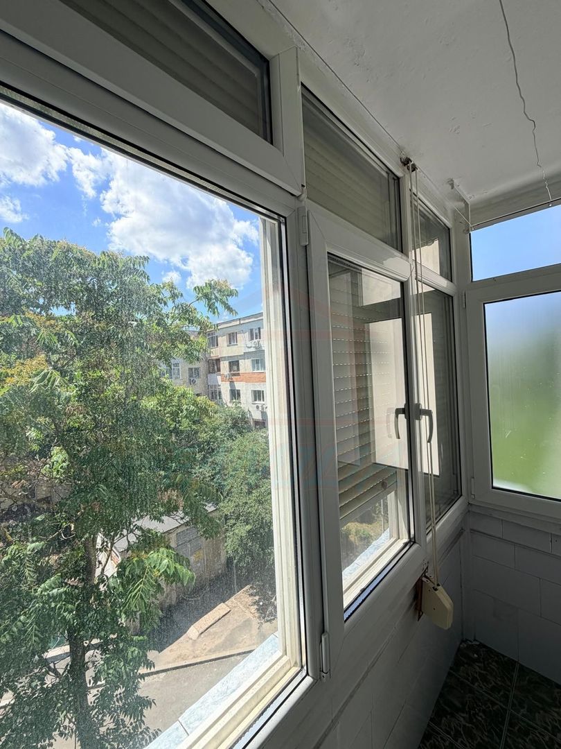 Inchiriem apartament cu 2 camere in Mazepa 2, et.3, pret 2000 de lei. - Poză 11